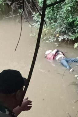 Sosok Jenazah Pria di Sungai Desa Banjar Negeri Natar Lampung Selatan
